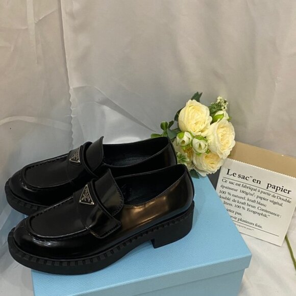 Prada Black Loafers - Picture 2 of 4